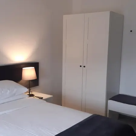 Pensionat La Duchessa Alba (Piedmont)